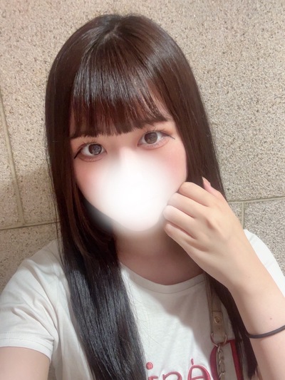 さくら 黒髪清楚素人系女子大生(受付超イチオシ)さんの写真