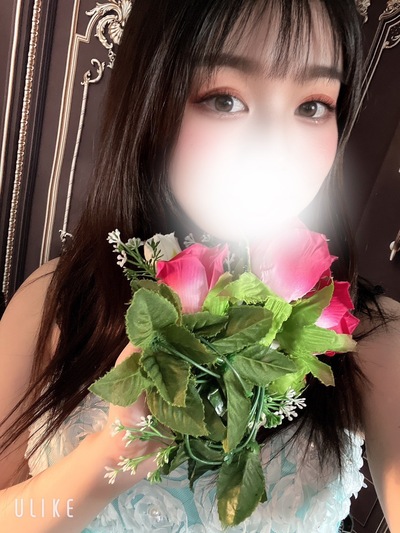 みるき 美白美肌モチ肌巨乳女子大生(おすすめ)さんの写真