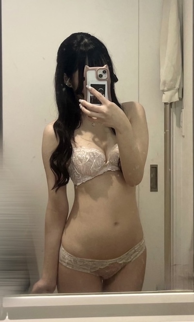 なな ドM黒髪清楚アイドル系(受付超イチオシ)さんの写真