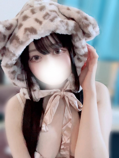 せな 黒髪清楚系美乳美肌(受付イチオシ)さんの写真