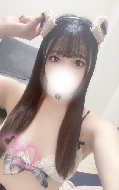 かれん 黒髪清楚純情巨乳(受付イチオシ)さんの写真