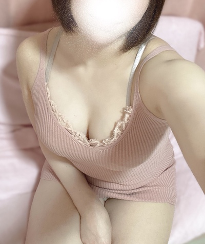 なの 美白美肌巨乳清楚女子大生(受付イチオシ)さんの写真