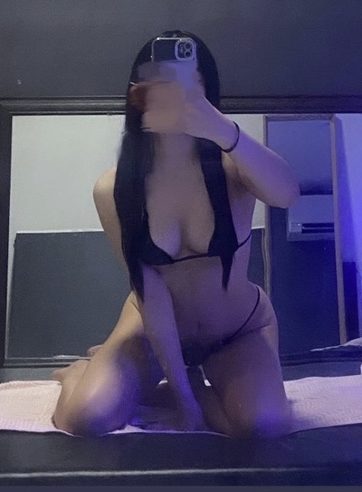 みり 美尻美顔女子大生(受付イチオシ)さんの写真