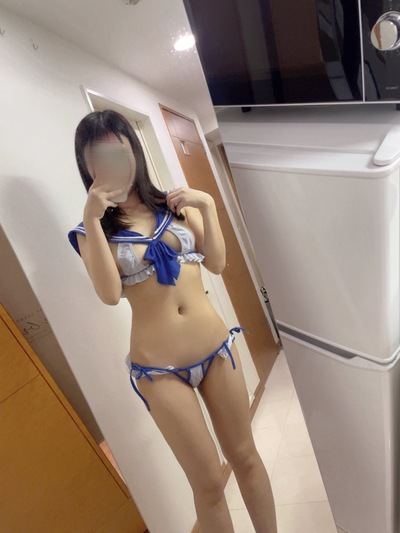 なぎさ ドM素人清楚女子大生(受付イチオシ)さんの写真